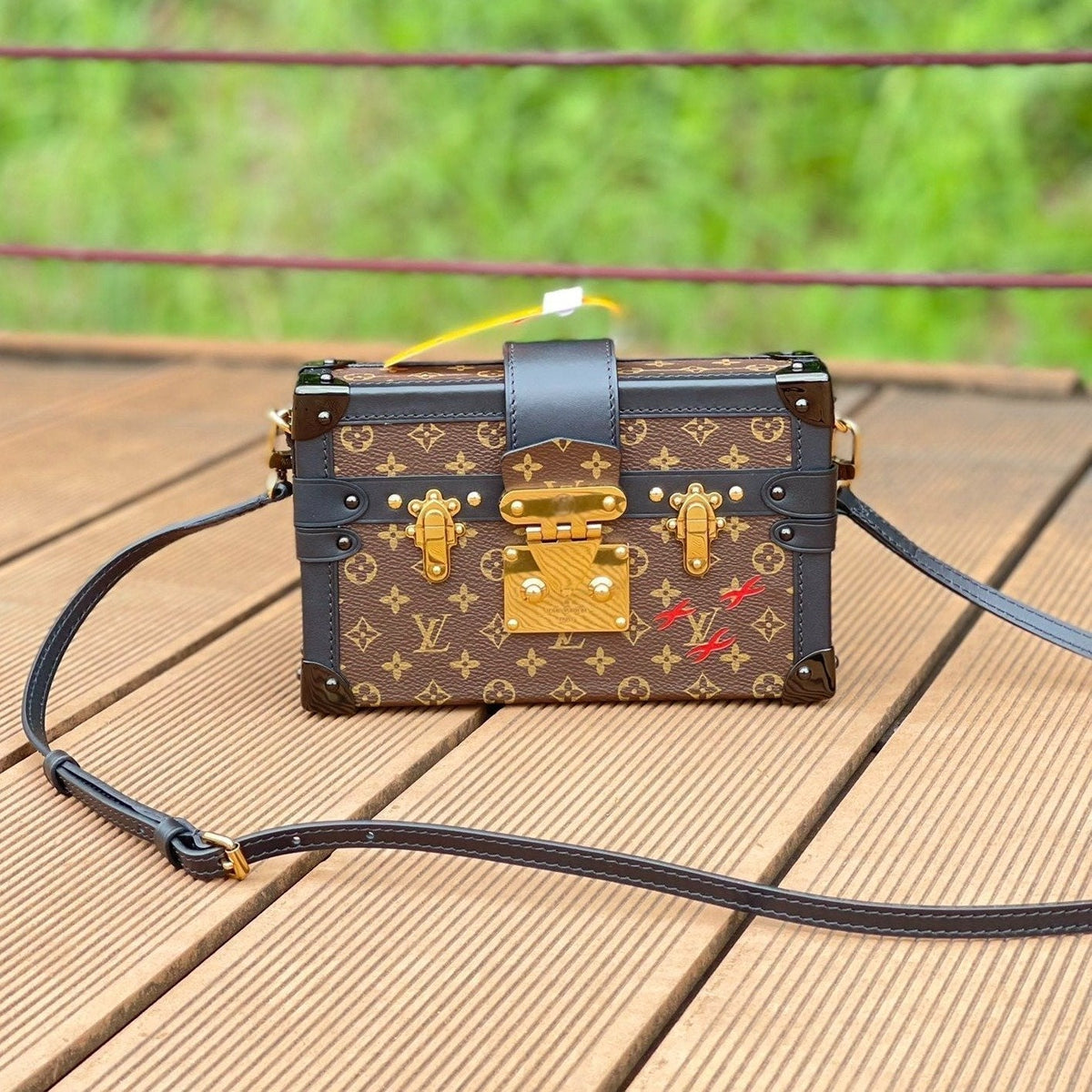 L*V PETITE MALLE 20CM MONOGRAM CANVAS