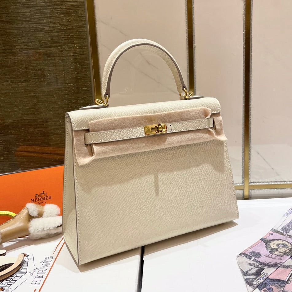 H*M K*LLY 25CM WHITE EPSOM LEATHER GOLD HARDWARE