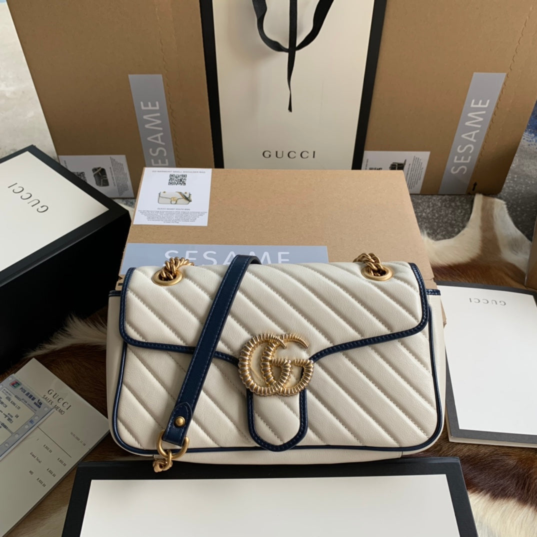 G*G MARMONT MEDIUM 26 HANDBAG IN WHITE CALFSKIN