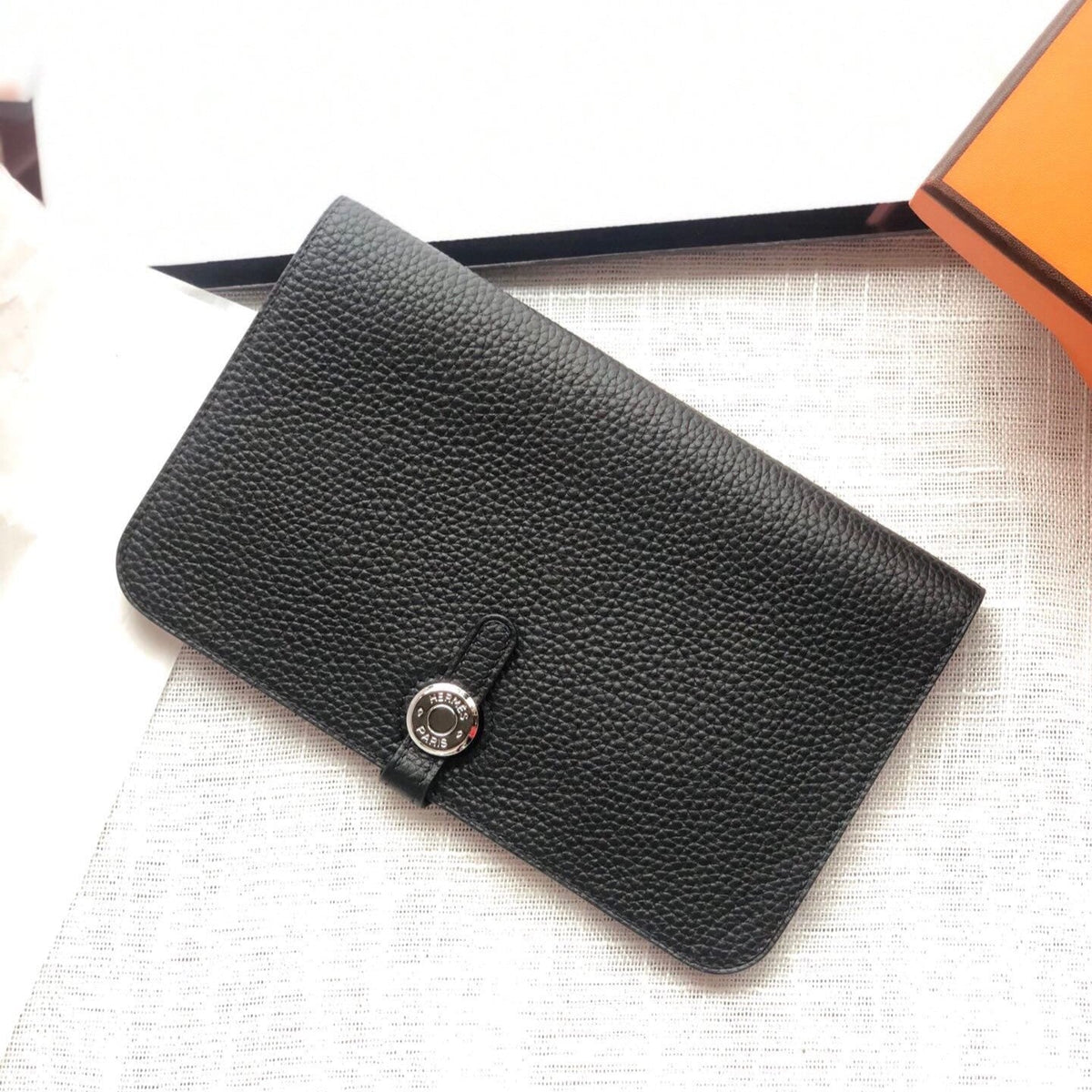 H*M Dogon Wallet 20 Black Togo Shw