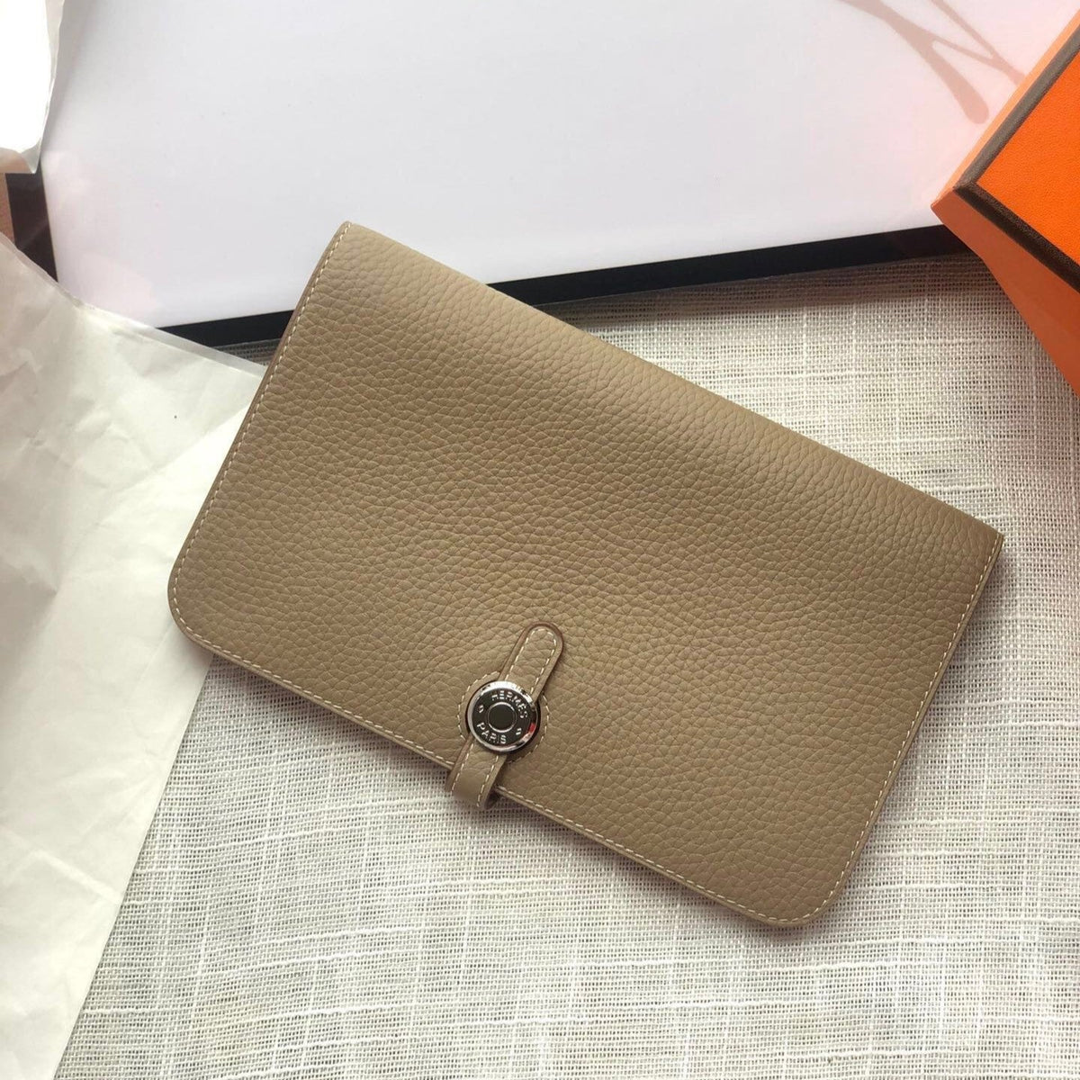 H*M Dogon Wallet 20 Brown Togo Shw