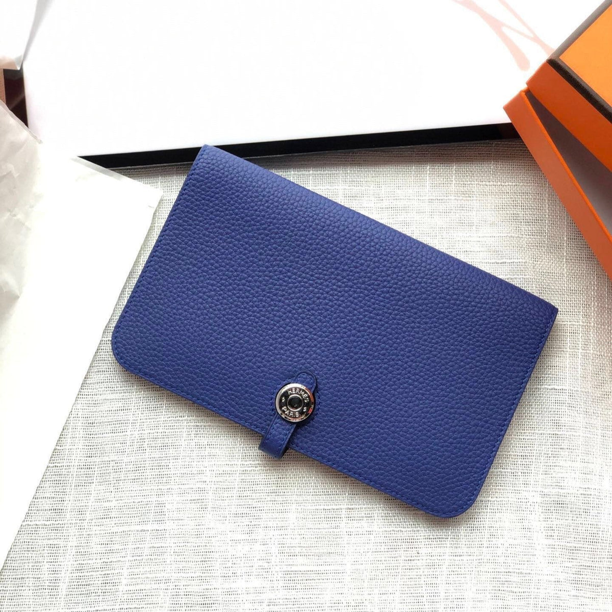 H*M Dogon Wallet 20 Blue Togo Shw