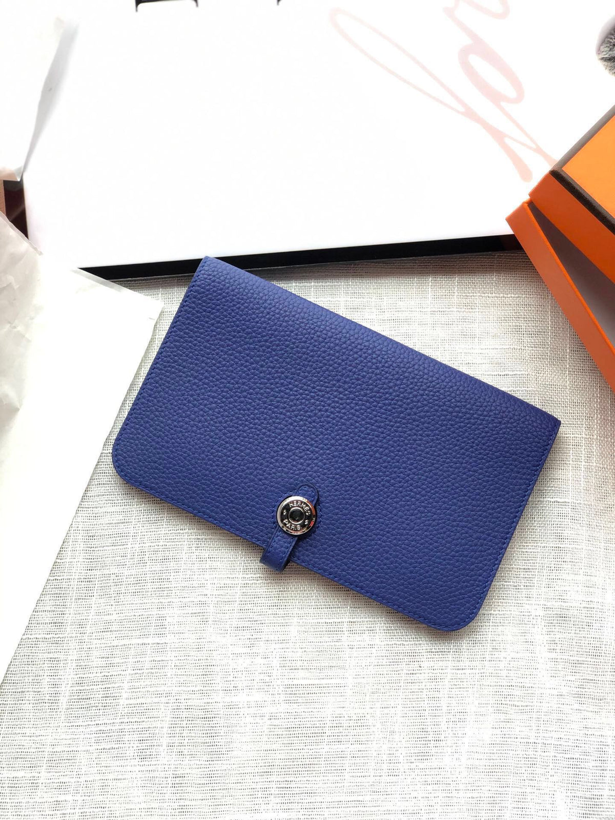 H*M DOGON WALLET 20 AZURE CALFSKIN