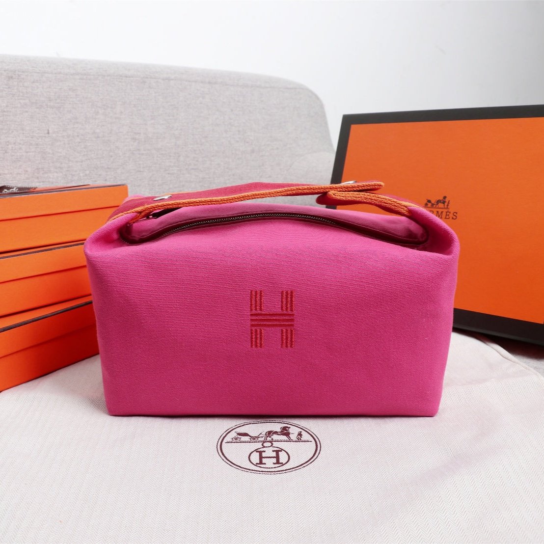 H*M BRIDE-A-BRAC 25 DEEP PINK CANVAS