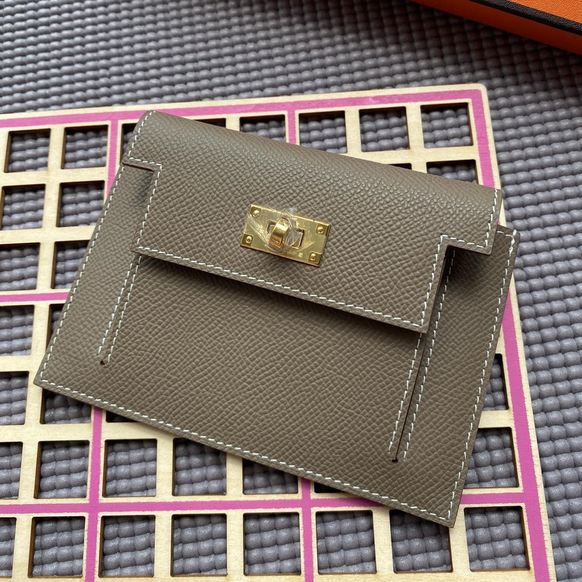H*M K*lly Pocket 13.5 Brown Epsom Ghw