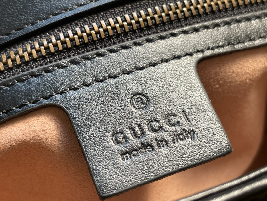 GG MARMONT MATELASS_ LARGE 26 BAG BLACK CALFSKIN