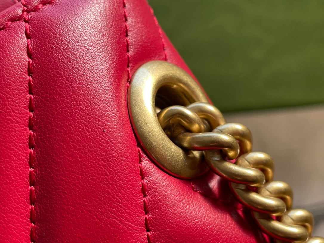 GG MARMONT MATELASS_ SMALL 22 BAG RED PINK CALFSKIN