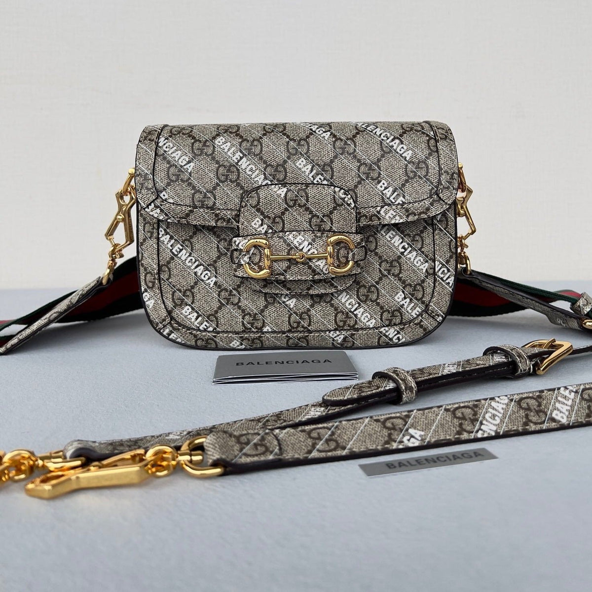 G*G MINI 25 PRINTED SADDLE BAG IN EICRU BEIGE CANVAS