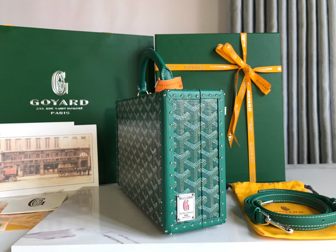 GRAND H_TEL TRUNK BAG 24 IN GREEN GOYARDINE CANVAS AND CALFSKIN