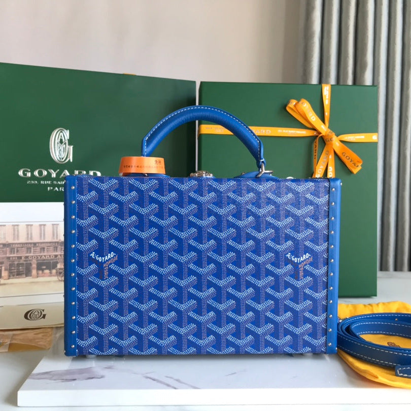 GRAND HÔTEL TRUNK BAG 24 IN BLUE GOY*RDINE CANVAS AND CALFSKIN
