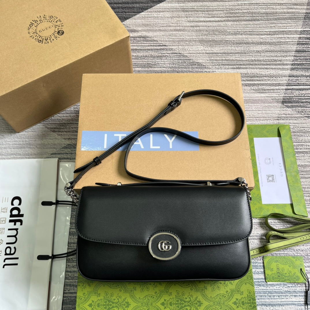G*G SMALL 27 HANDBAG IN BLACK CALFSKIN