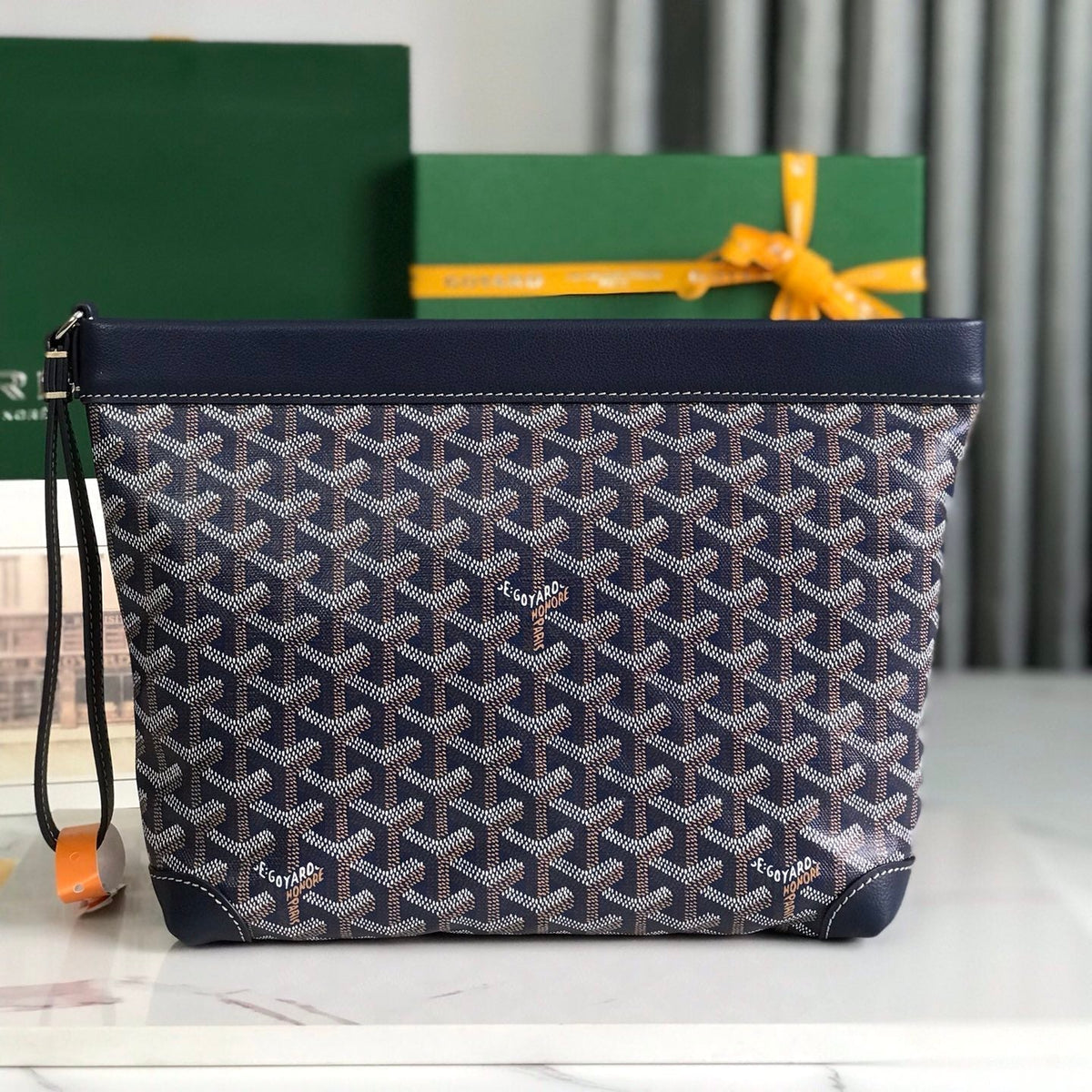 CONTI POUCH 24 IN NAVY BLUE LAMBSKIN AND GOY*RDINE CANVAS