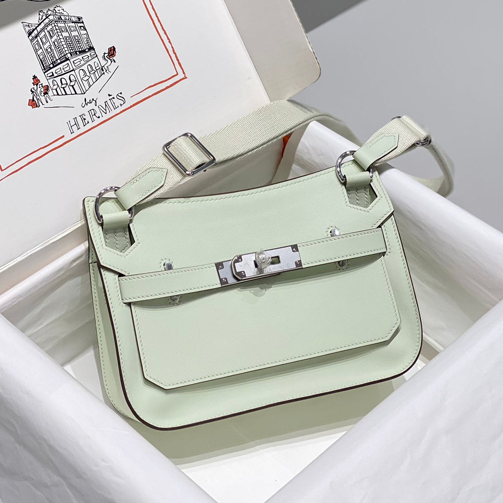 H*M JYPSIERE SHOULDER BAG 23 IN LIGHT GREEN CALFSKIN SILVER HARDWARE