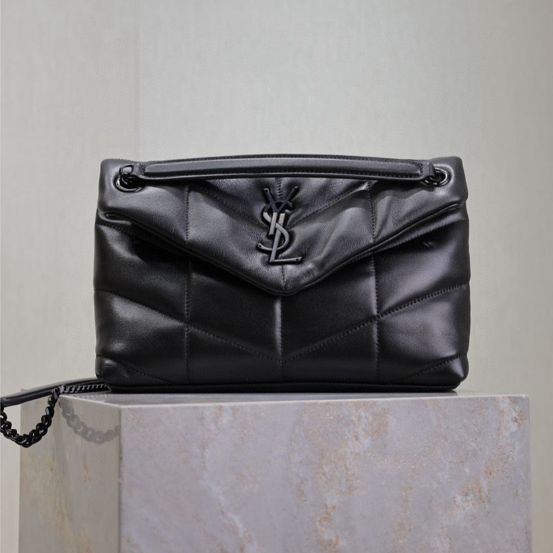 LOU*OU PUFFER MEDIUM 29 IN ALL BLACK SHEEPSKIN BLACK HARDWARE