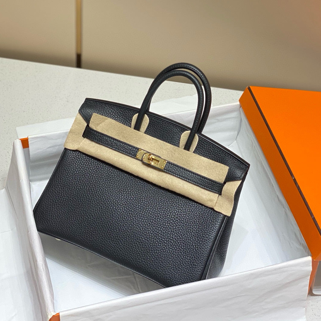 H*M B*RKIN 30CM IN BLACK TOGO LEATHER GOLD HARDWARE
