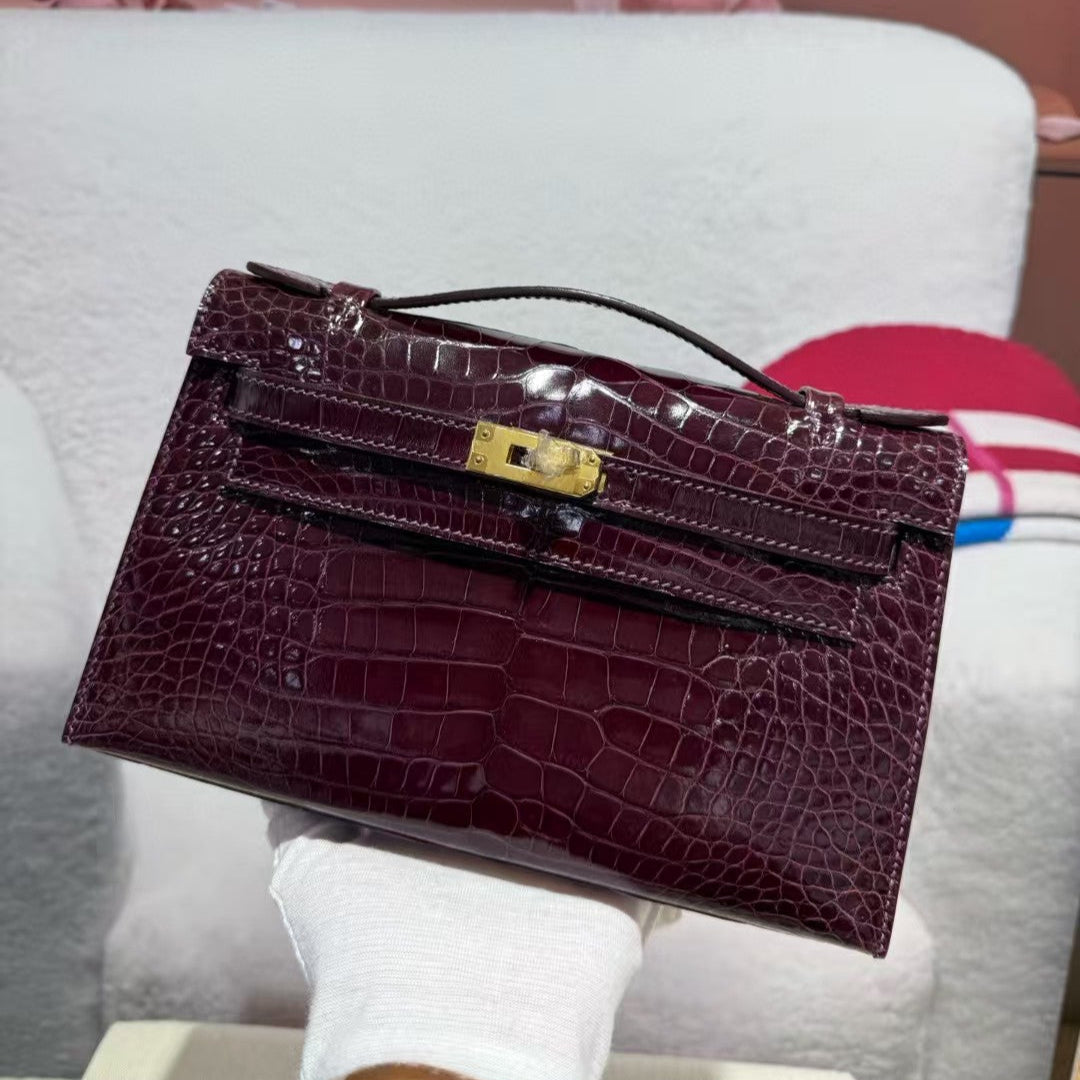 H*M K*LLY MINI 22 BORDEAUX RED AMERICAN ALLIGATOR GOLD BUCKLE