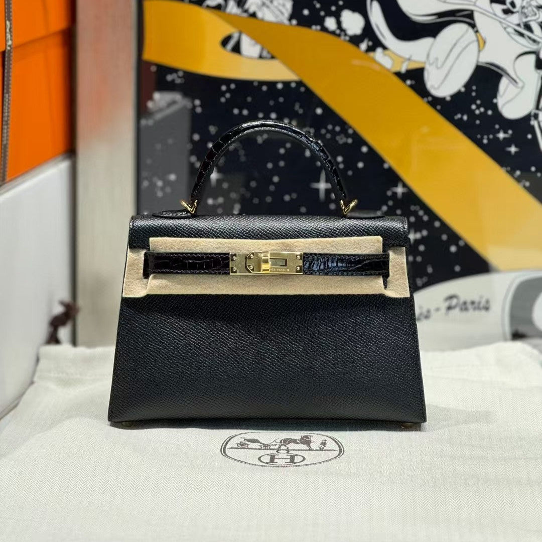 H*M K*LLY MINI 19 BLACK TOGO LETHER GOLD HARDWARE
