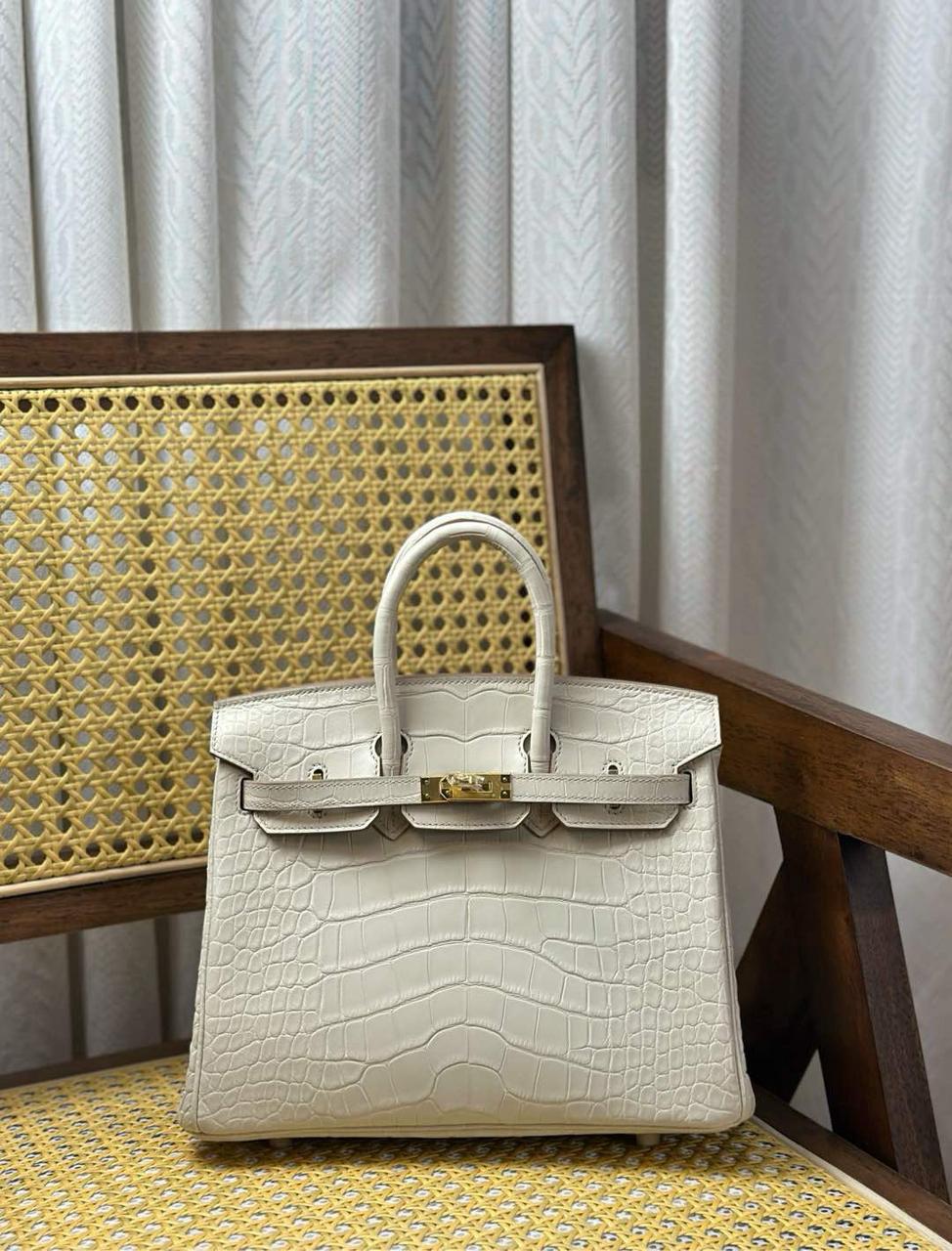 H*rm white embossed b*rkin shiny
