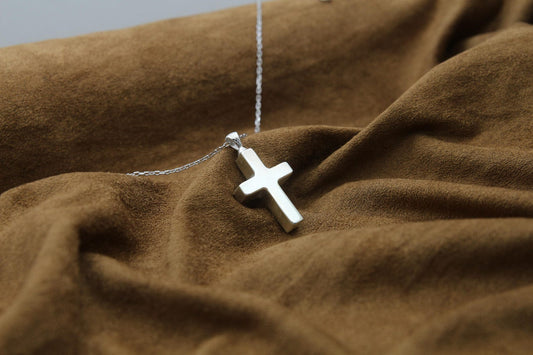 Cross Urn Necklace – 925 Sterling Silver Memorial Ash Pendant with Optional Engraving