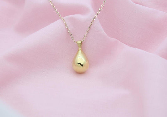 Elegant Teardrop Memorial Urn Necklace – 925 Sterling Silver Keepsake Pendant with Engraving Option (3 Sizes)