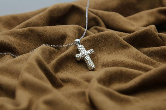Celtic Cross Heritage Urn Necklace – 925 Sterling Silver Memorial Ash Pendant (24 mm)