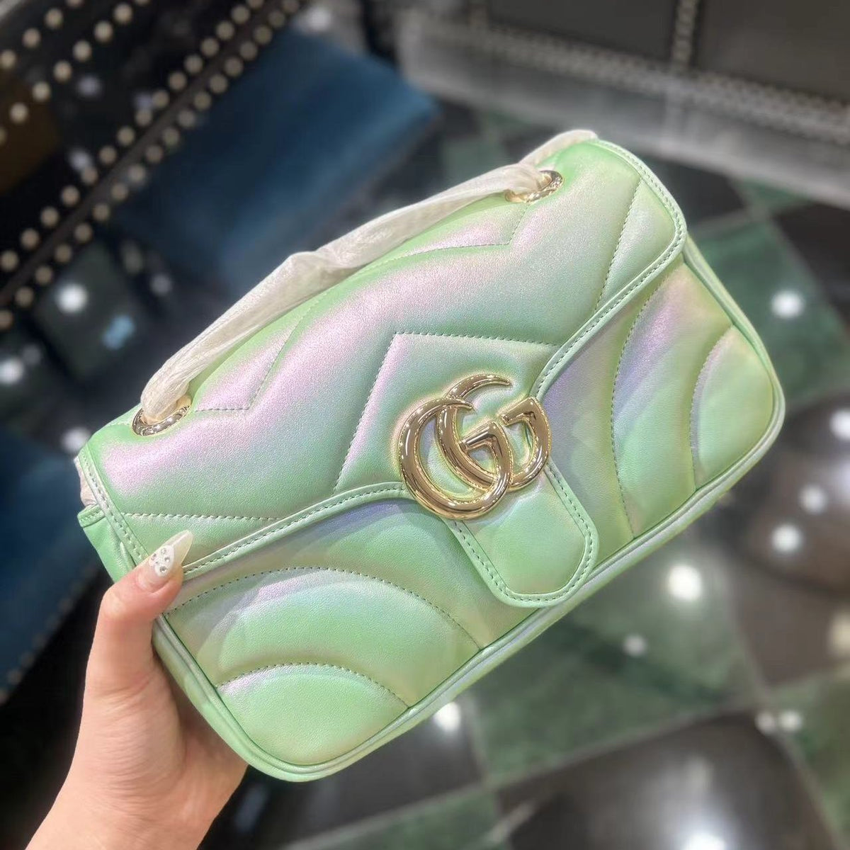 G*G MARMONT 26 MEDIUM SHOULDER BAG GREEN IRIDESCENT CALFSKIN