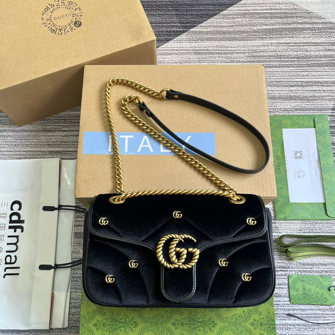 G*G MARMONT MEDIUM 26 BAG IN BLACK VELVET