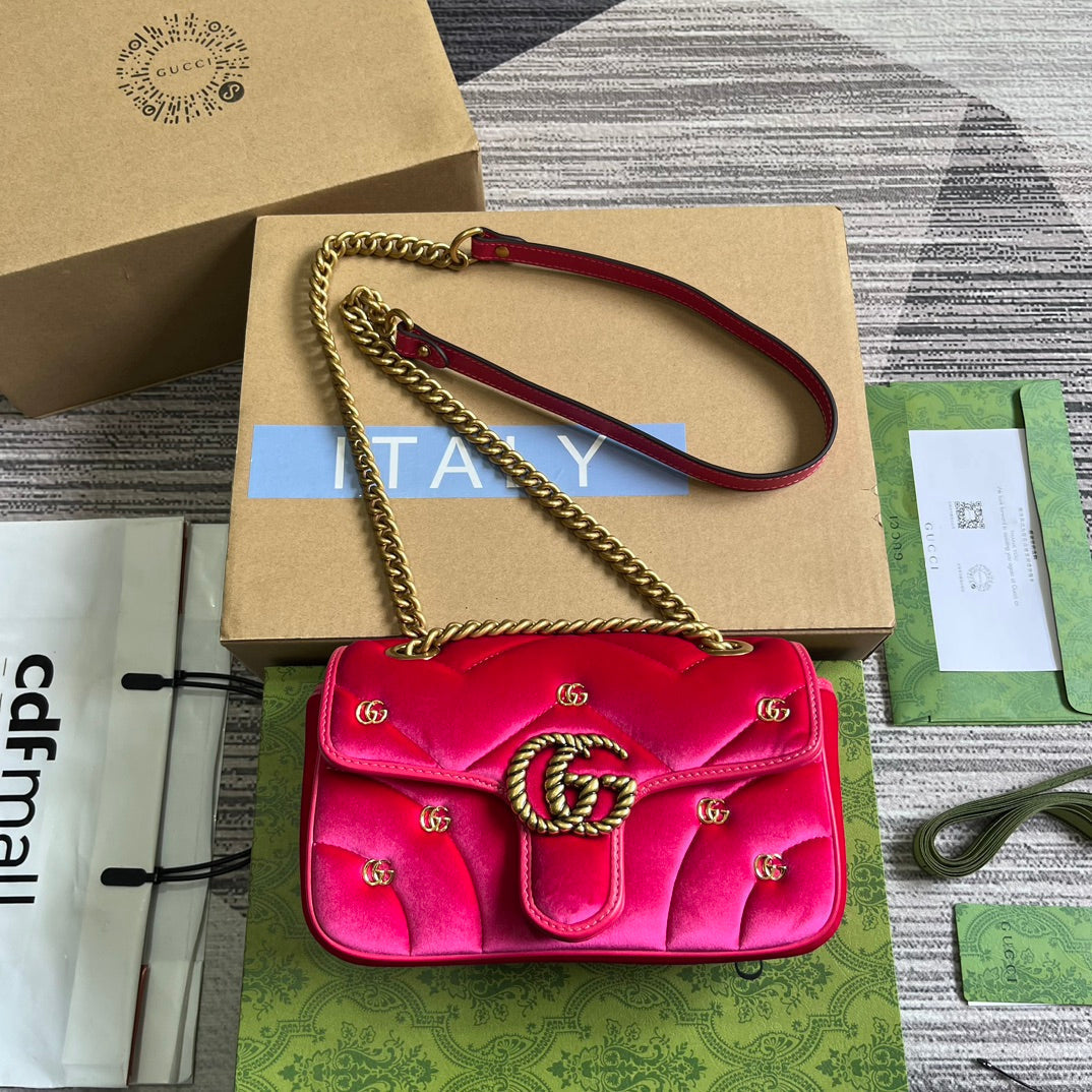 G*G MARMONT MINI 22 BAG IN BRIGHT PINK VELVET