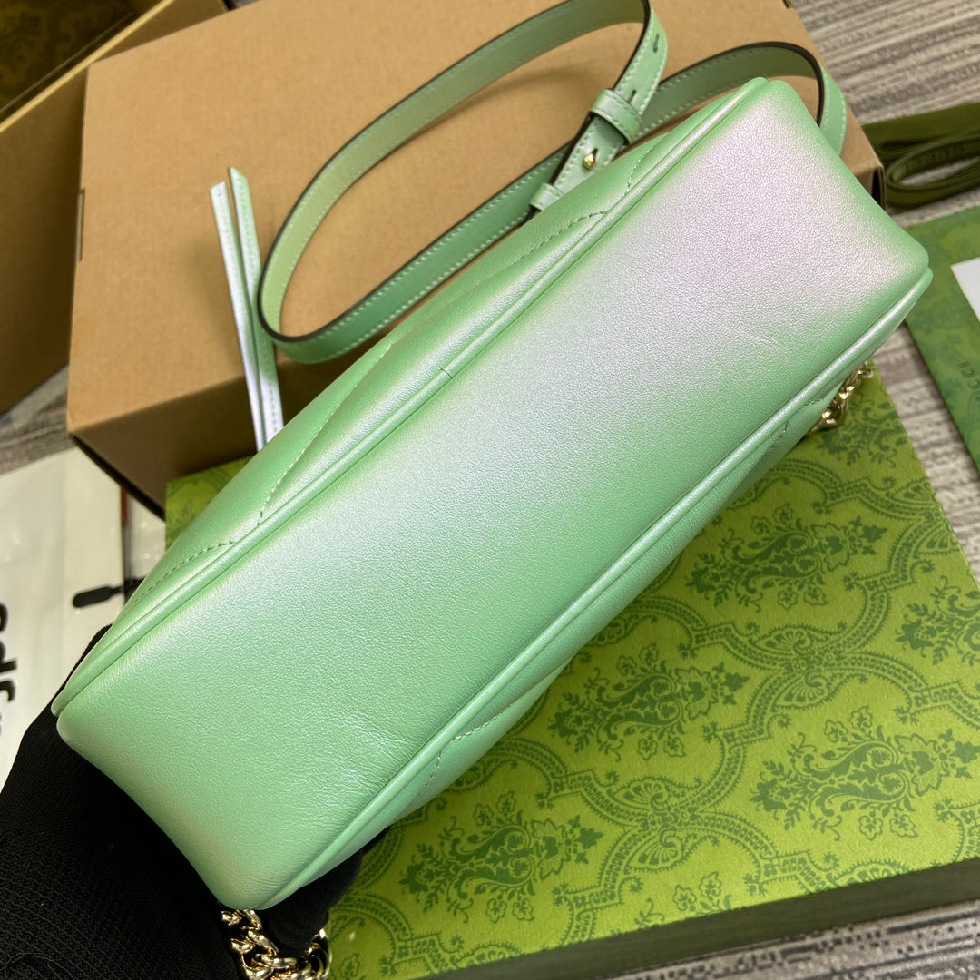 GG MARMONT 24 SMALL MATELASS_ SHOULDER BAG GREEN IRIDESCENT CALFSKIN