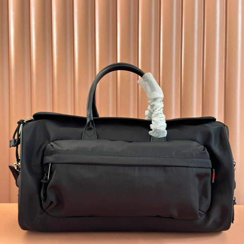 G*G SMALL DUFFLE BAG 42 IN BLACK CANVAS