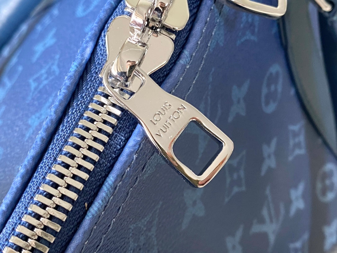 KEEPALL BANDOULI_RE 55 IN NAVY GREEN MONOGRAM GRADIENT CANVAS
