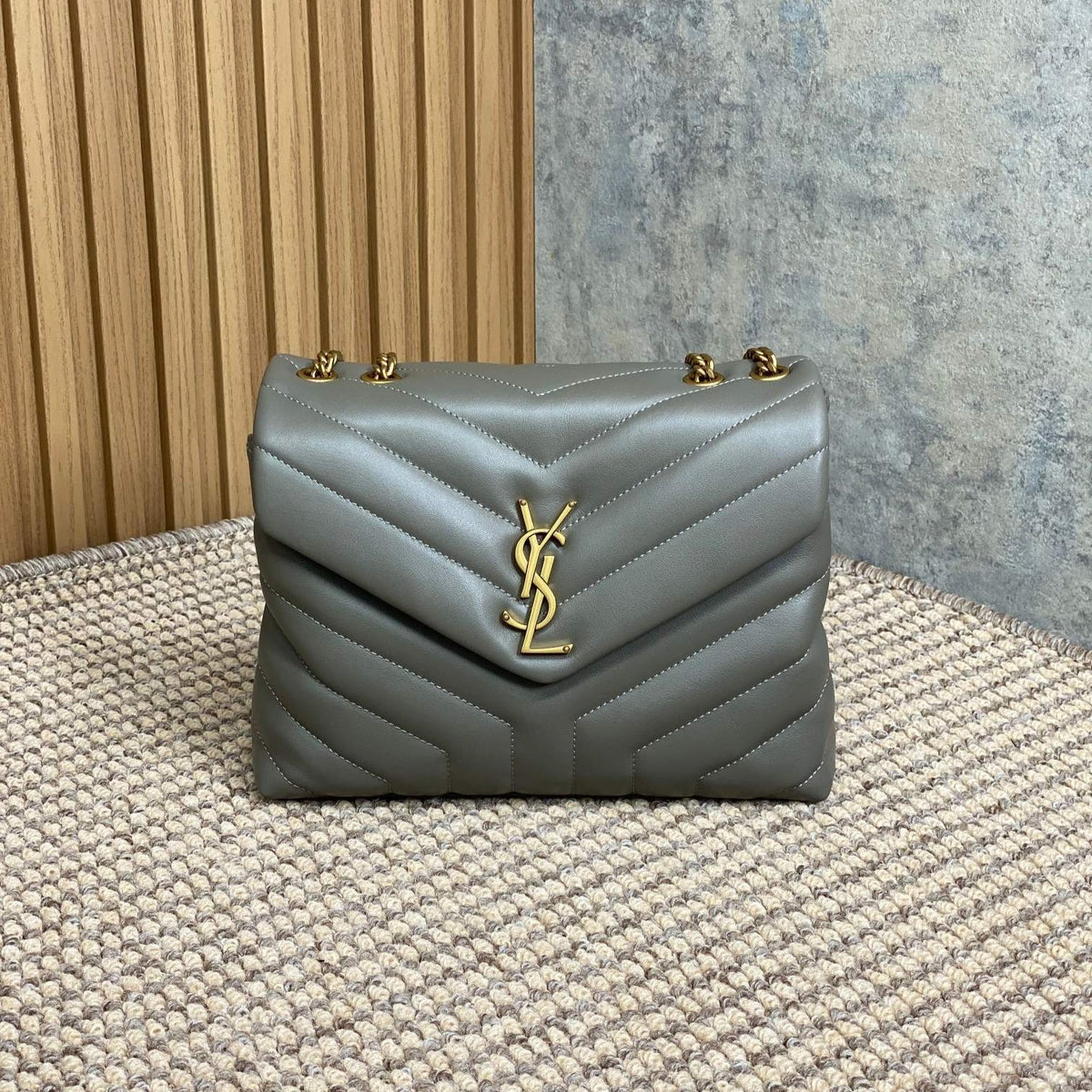 LOU*OU SMALL 25 SHOULDER BAG IN DARK GREEN LAMBSKIN GOLD HARDWARE