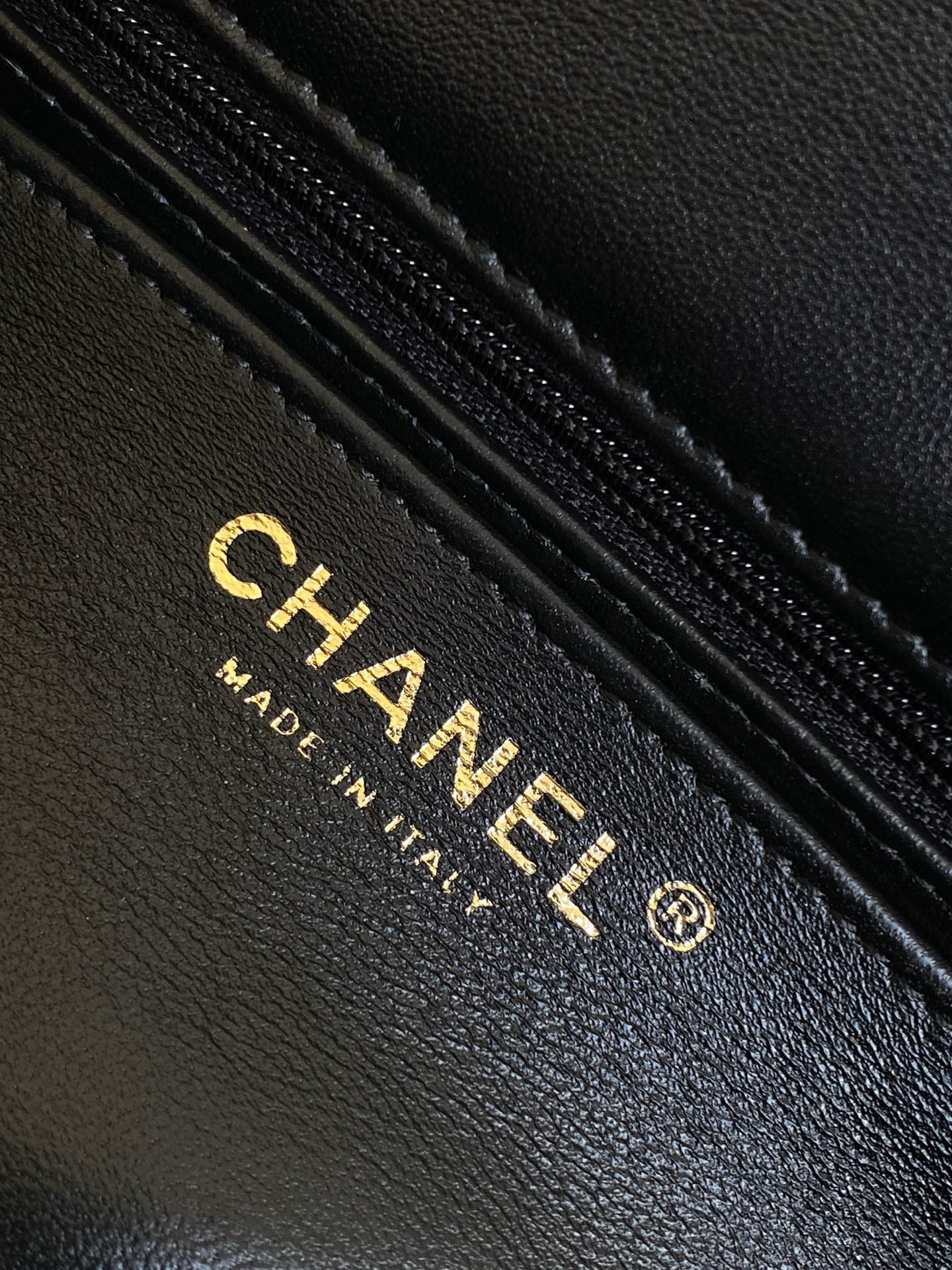 Chanel 25K Series Velvet Bow CF Handle Bag 20 Black 275900