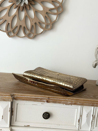 Chanel Vintage Crocodile-embossed Gold Clutch Bag Cowhide 275839