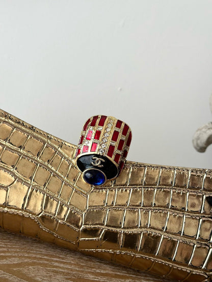 Chanel Vintage Crocodile-embossed Gold Clutch Bag Cowhide 275839