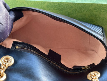 GG MARMONT MATELASS_ LARGE 26 BAG BLACK CALFSKIN