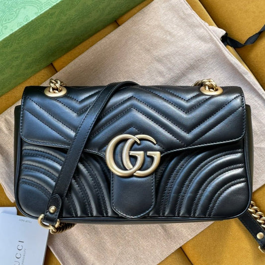 GG MARMONT MATELASS_ LARGE 26 BAG BLACK CALFSKIN
