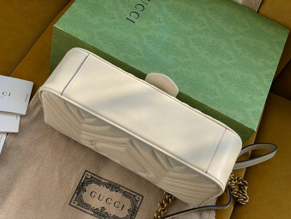 GG MARMONT MATELASS_ LARGE 26 BAG WHITE CALFSKIN