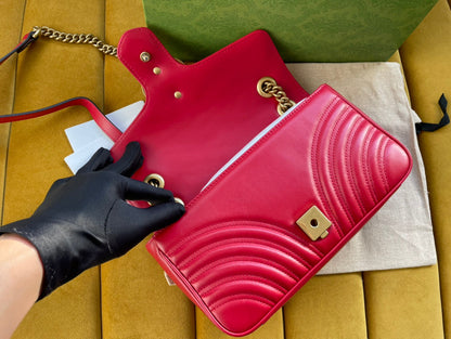 GG MARMONT MATELASS_ LARGE 26 BAG RED PINK CALFSKIN
