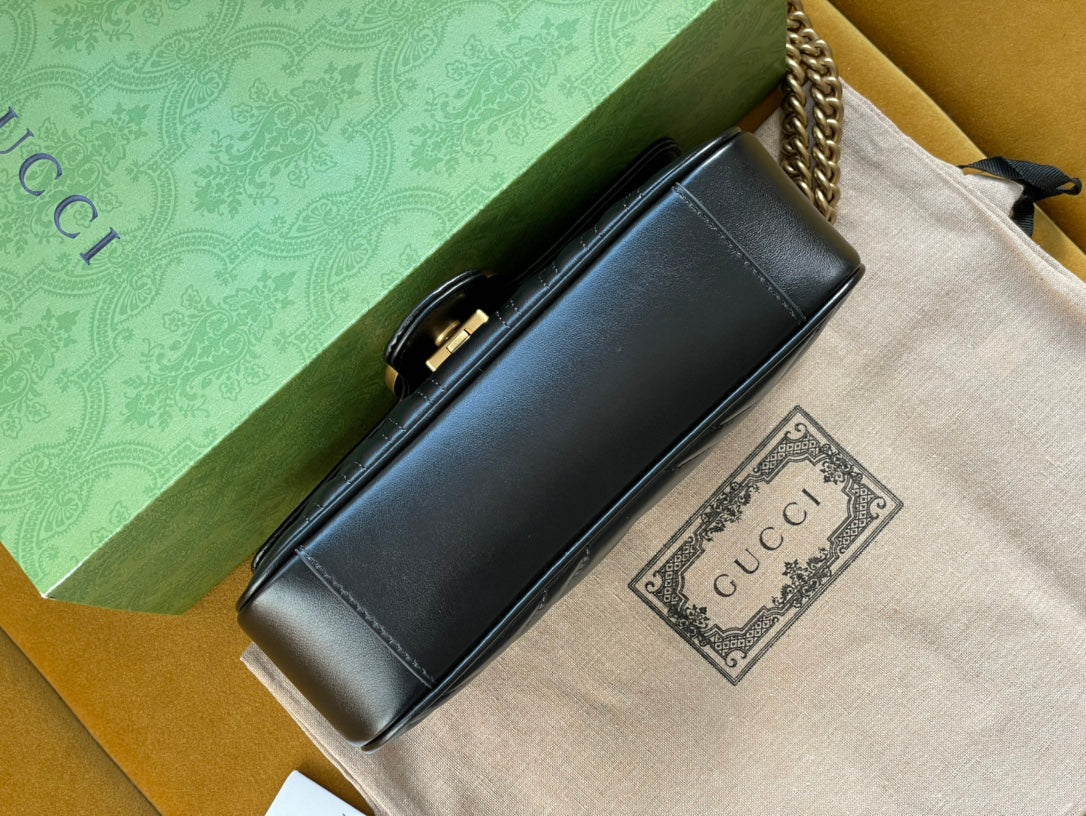 GG MARMONT MATELASS_ SMALL 22 BAG BLACK CALFSKIN