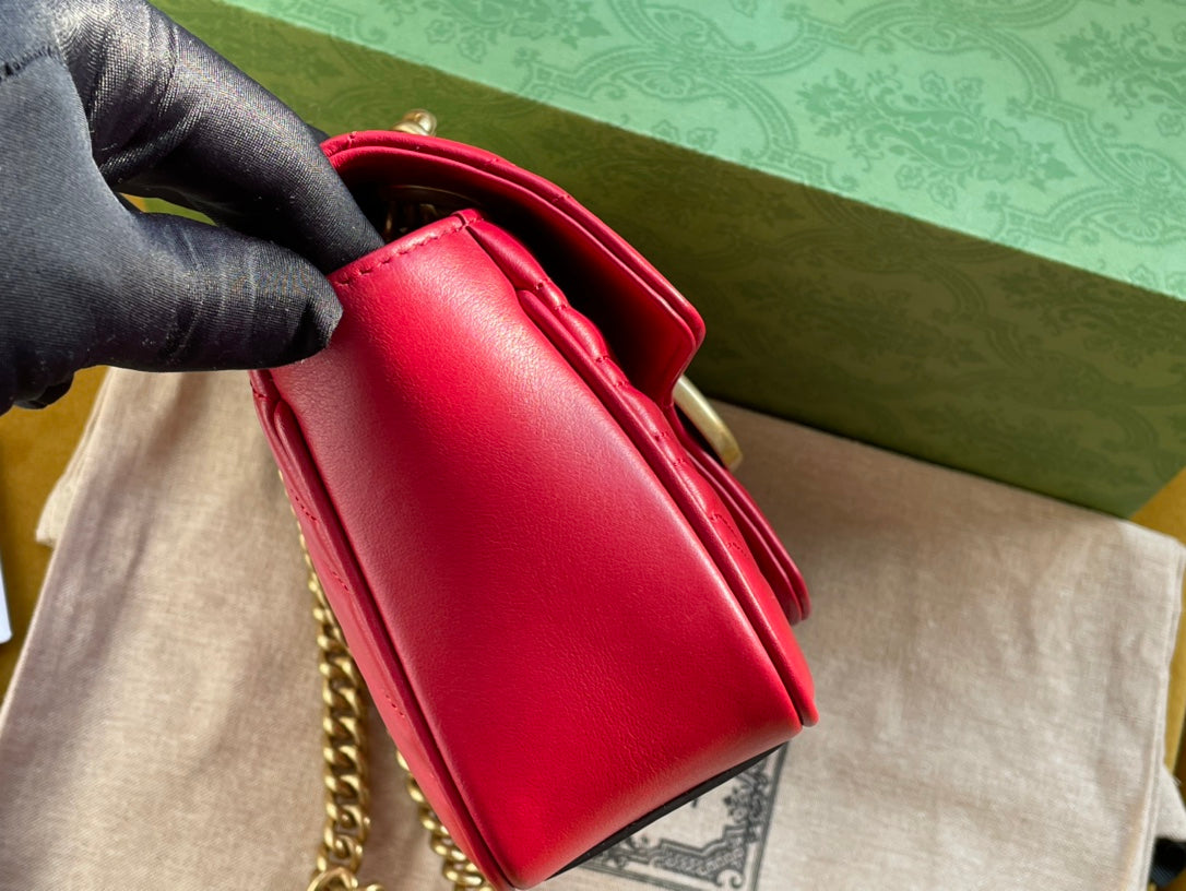 GG MARMONT MATELASS_ SMALL 22 BAG RED PINK CALFSKIN