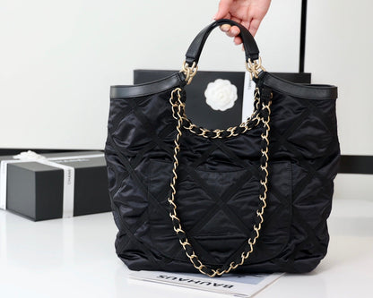 CC 22P Maxi Shopping Bag Black Nylon with Grosgrain