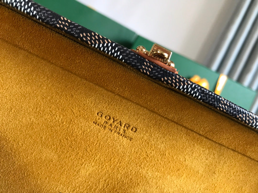 GRAND H_TEL TRUNK BAG 24 IN BLACK GOYARDINE CANVAS AND TAN CALFSKIN