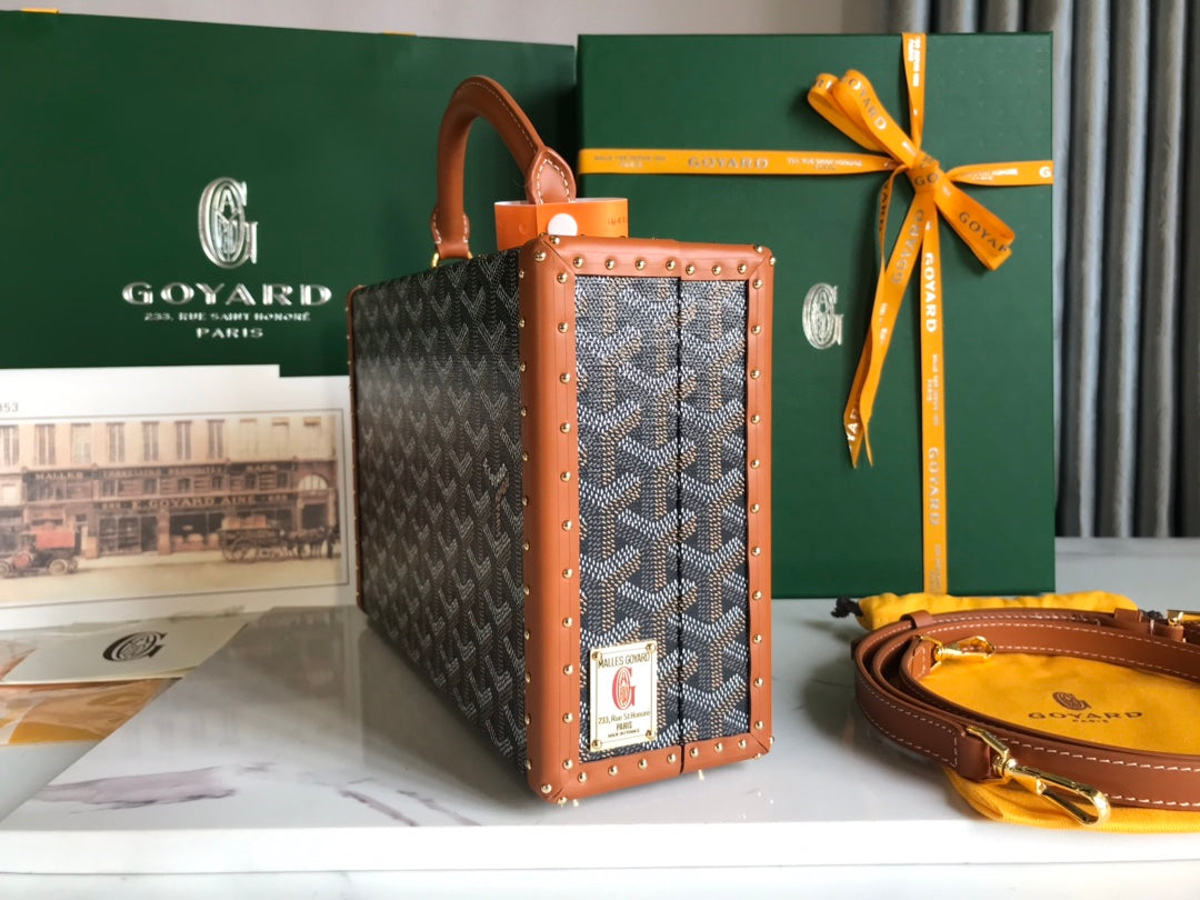 GRAND H_TEL TRUNK BAG 24 IN BLACK GOYARDINE CANVAS AND TAN CALFSKIN