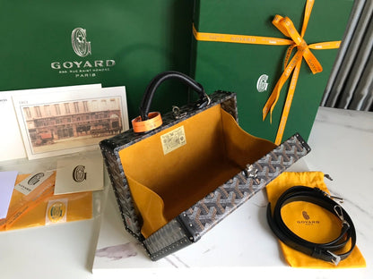 GRAND H_TEL TRUNK BAG 24 IN BLACK GOYARDINE CANVAS AND CALFSKIN