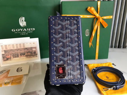 GRAND H_TEL TRUNK BAG 24 IN NAVY BLUE GOYARDINE CANVAS AND CALFSKIN