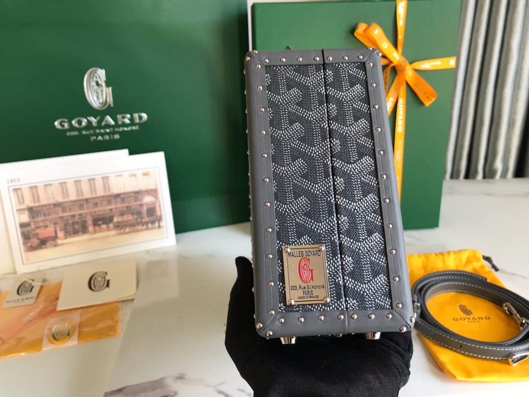 GRAND H_TEL TRUNK BAG 24 IN GREY BLACK GOYARDINE CANVAS AND CALFSKIN