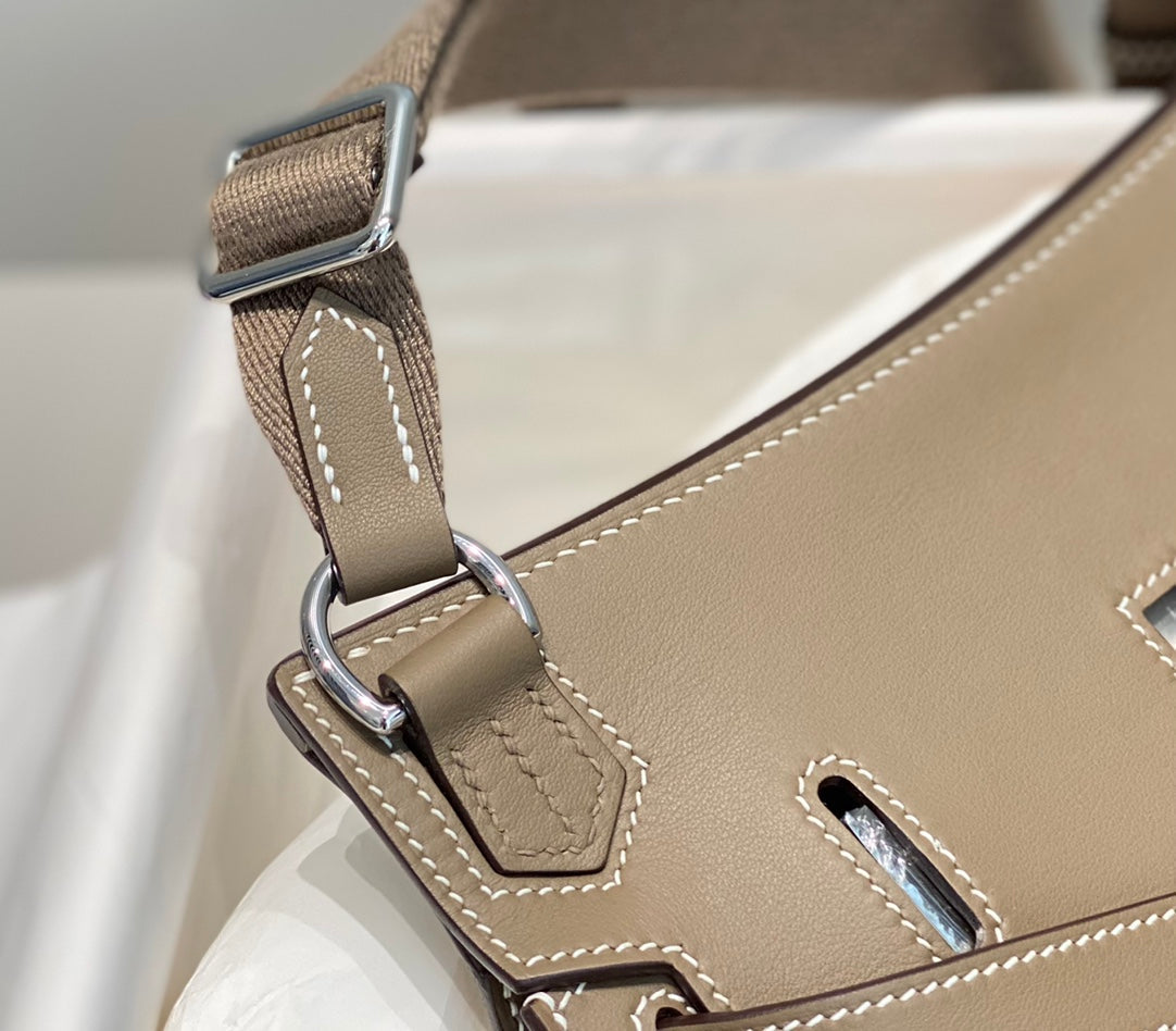 KELLY 23CM JYPSIERE BROWN LEATHER CROSSBODY BAG SHW