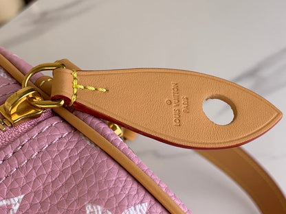 SPEEDY P9 BANDOULI_RE 40 IN FLAMINGO PINK MONOGRAM CALFSKIN