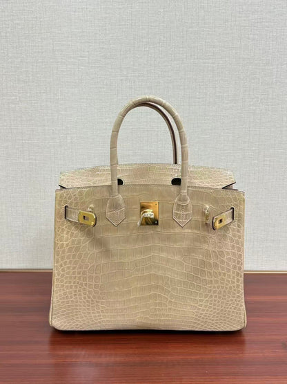 HM BIRKIN 30CM IN BEIGE CROCODILE GOLD HARDWARE